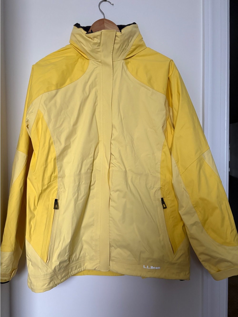 L.L.Bean Women's Yellow Colorblock Hooded Fleece Lined Rain Jacket Large